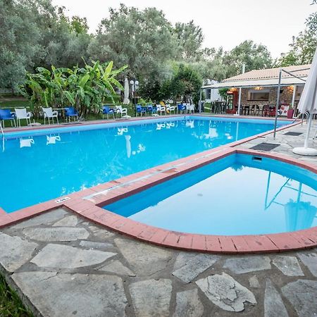 Camping & Rooms Kariotes Lygia  Exterior photo